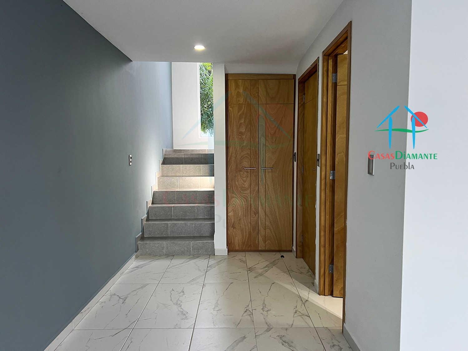 Parque Aguascalientes Casa Laurel - Baño de visitas 1